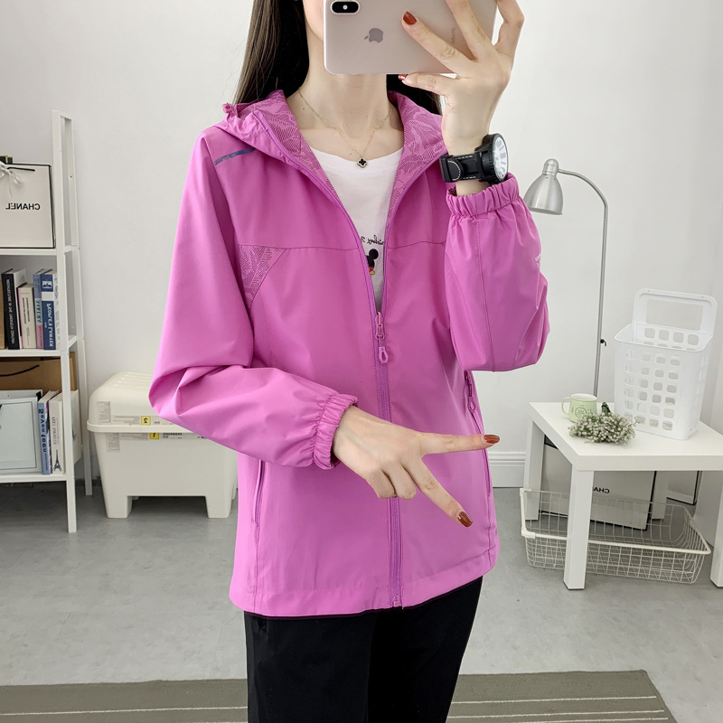 Primavera y otoño doble cara vestir ropa de asalto mujer al aire libre una sola capa de chaqueta con sombrero a prueba de viento camuflaje traje de montaña chaqueta de manga larga hombre