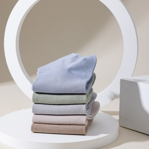 Socks pure cotton men's spring and autumn new socks antibacterial, sweat-absorbent and breathable black sports short-tube cotton boat socks wholesale