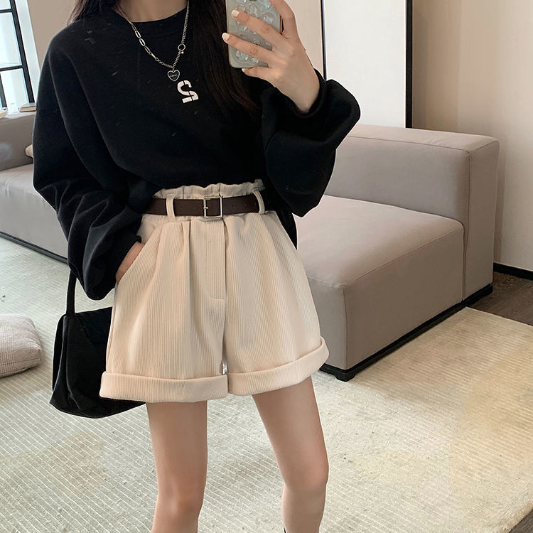 살구색 + 벨트
