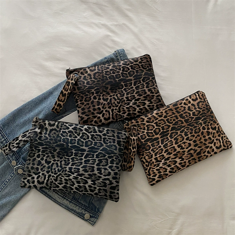 Winter capacious shoulder bag, small design small clutch bag, autumn, high-end