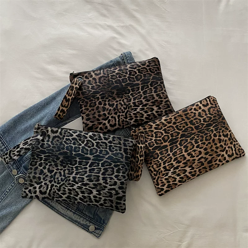 Winter capacious shoulder bag, small design small clutch bag, autumn, high-end