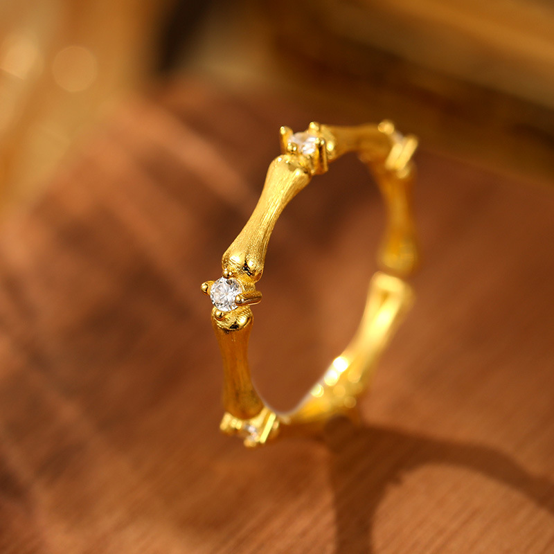 RS3063 [gold color]]