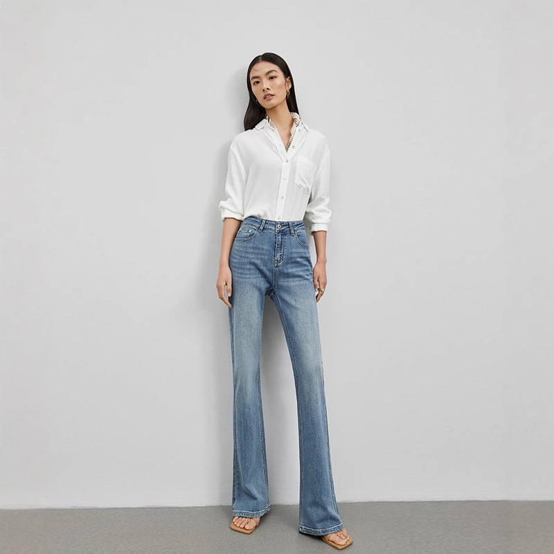 Light Luxury Stretchy Hot Girl Jeans for Women, High-End Design, High-Waisted, Slimming, Versatile, Simple, Light Luxury Quality, Slightly Flared Pants