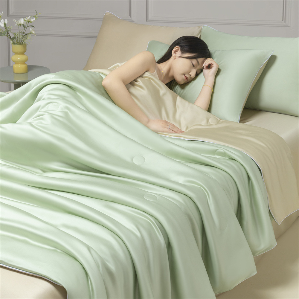 Colcha de verano de seda de hielo lavada pieza única 2025 nueva versión de verano Colcha fresca de verano Colcha de aire acondicionado fresco simple Juego de cuatro piezas Lavable a máquina