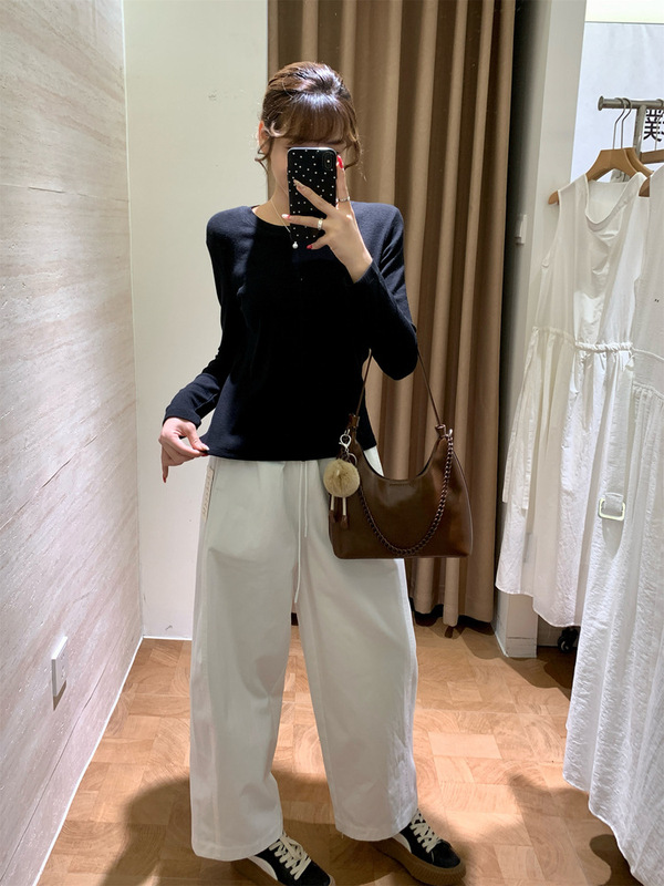 春不晚 柔软慕斯竹节棉！中缝明线小开叉圆领长袖T恤打底衫女秋|undefined