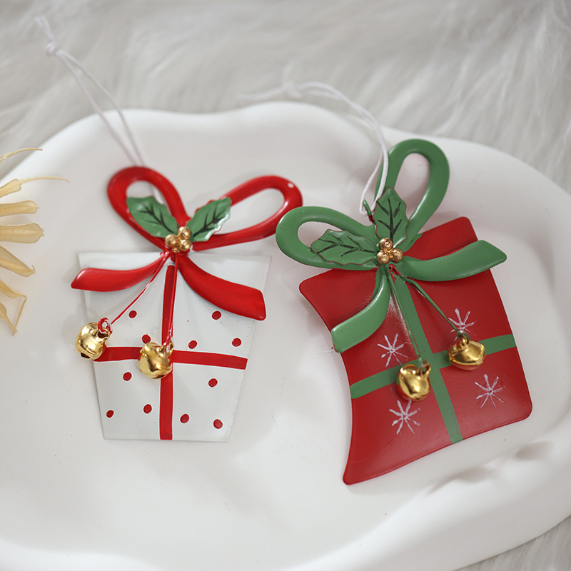 2022 nuevos productos decoraciones navideñas colgantes de hierro forjado bolsas de regalo campana decoración accesorios colgantes de árbol de Navidad