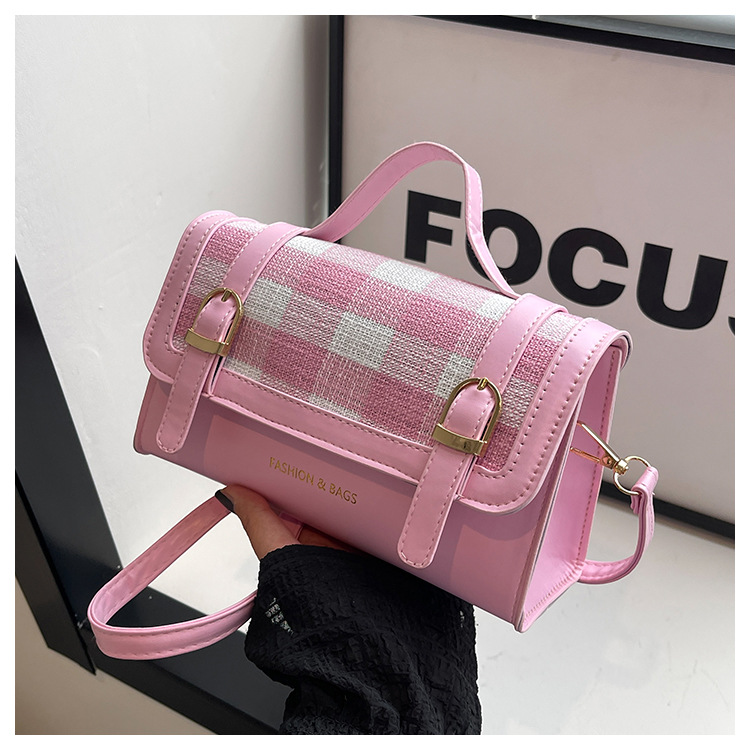 Ladies' 2024 New Trendy Summer Luxury Shoulder for Going Out, Super Popular Crossbody Small Square Bag_voghion.com