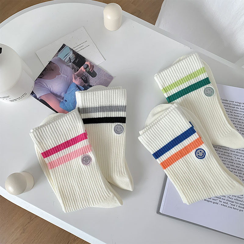 35g Weight Socks Classification Socks Lingerie Type Cotton Fabric Type A Pair Quantity Casual, Outdoor Occasion Contrast Collar Pattern All Seasons Season Women's Gender Sports Style Women's Sports Contrast Collar Cotton Crew Socks A Pair 7