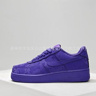 �ͼ�Kobe Forever�����܊һ̖����ٴ����e��Ь��Ů��羳��ԭ