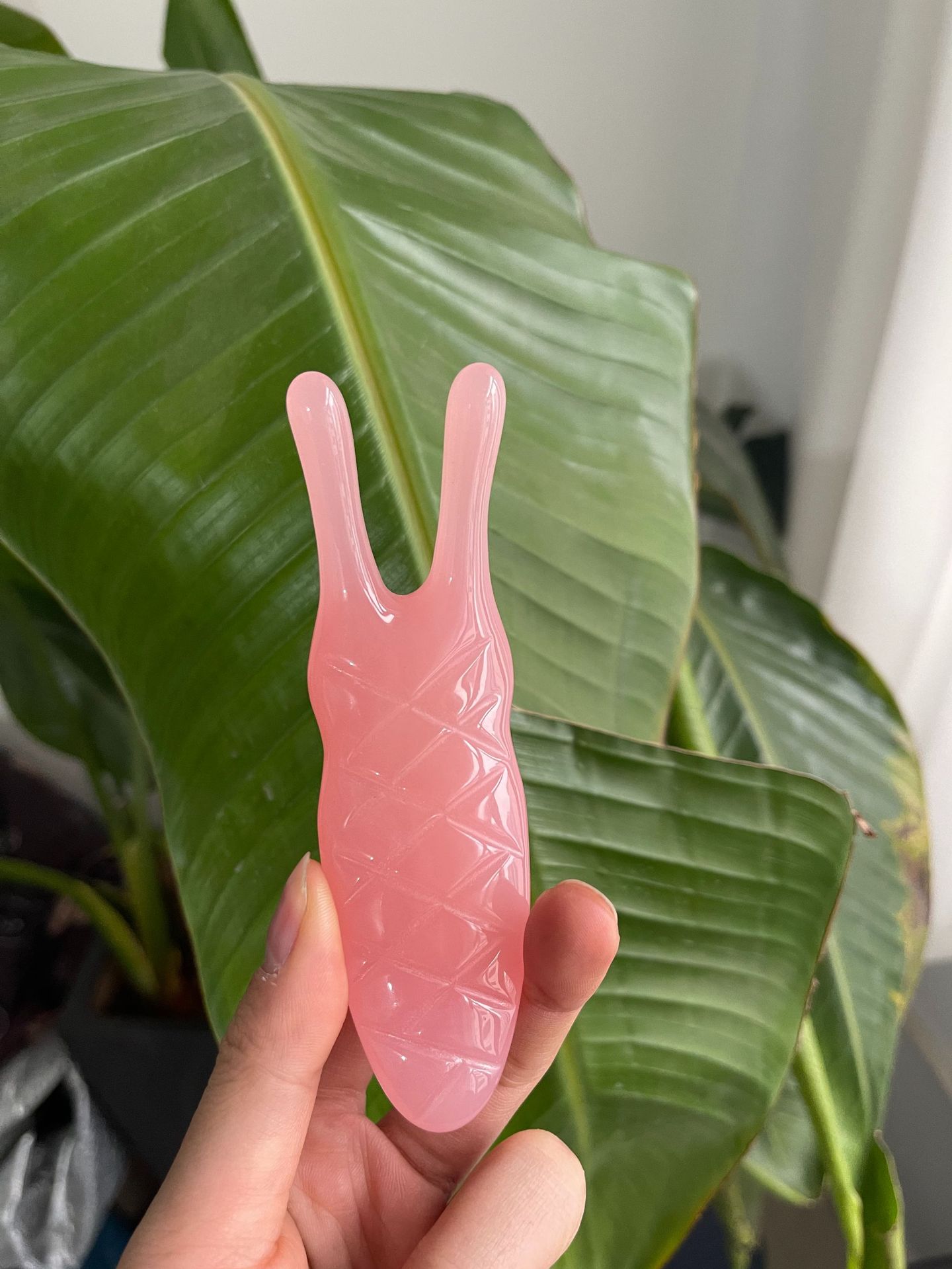 Скребок для носа из смолы