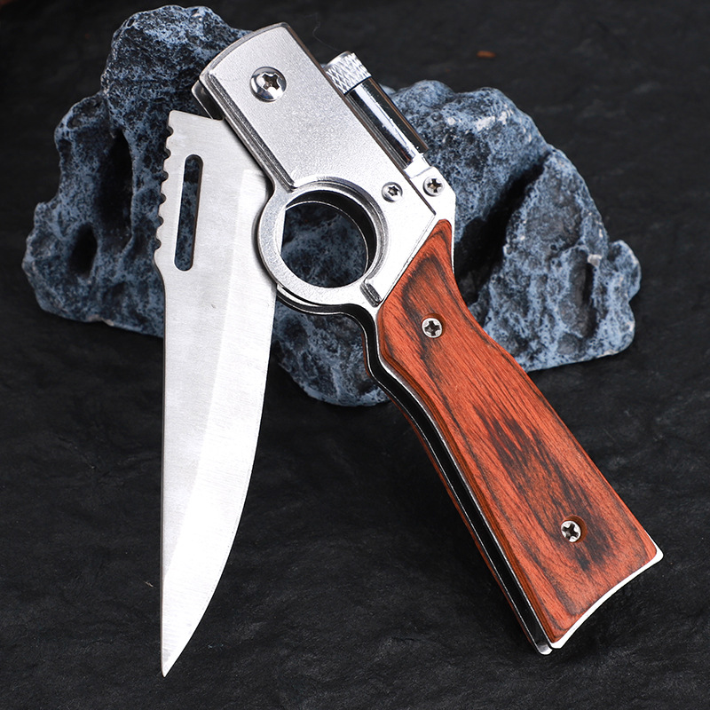 Cuchillo plegable al aire libre multifuncional de acero inoxidable AK47 Cuchillo plegable al aire libre de acero inoxidable directo de fábrica con luz