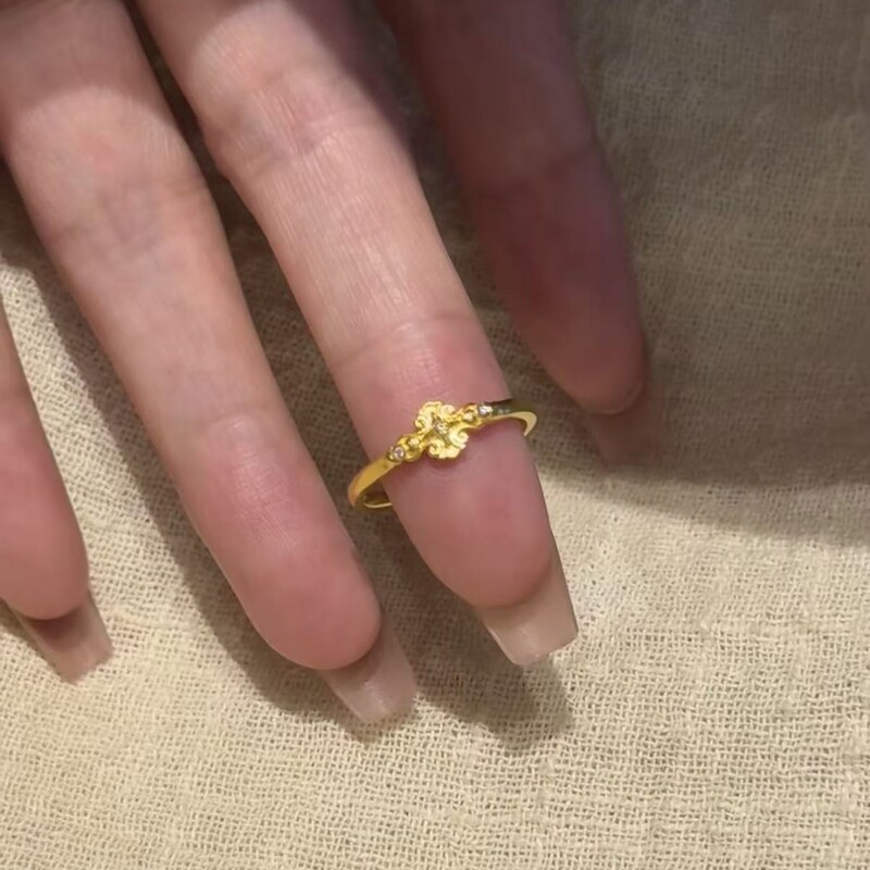 复古宫廷风金色十字鸢尾戒指精致简约高级感个性百搭开口指环|undefined