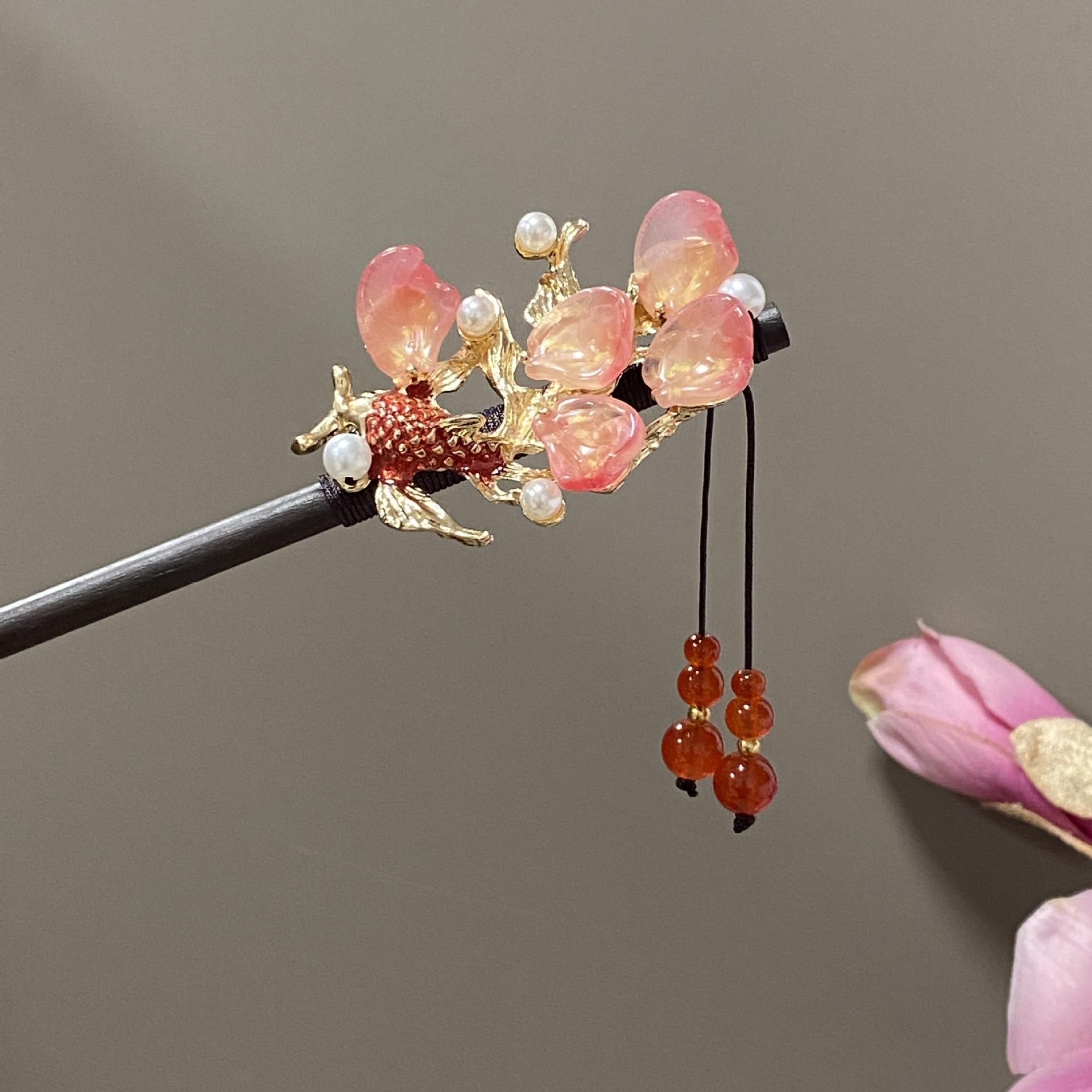 Hairpin 2441
