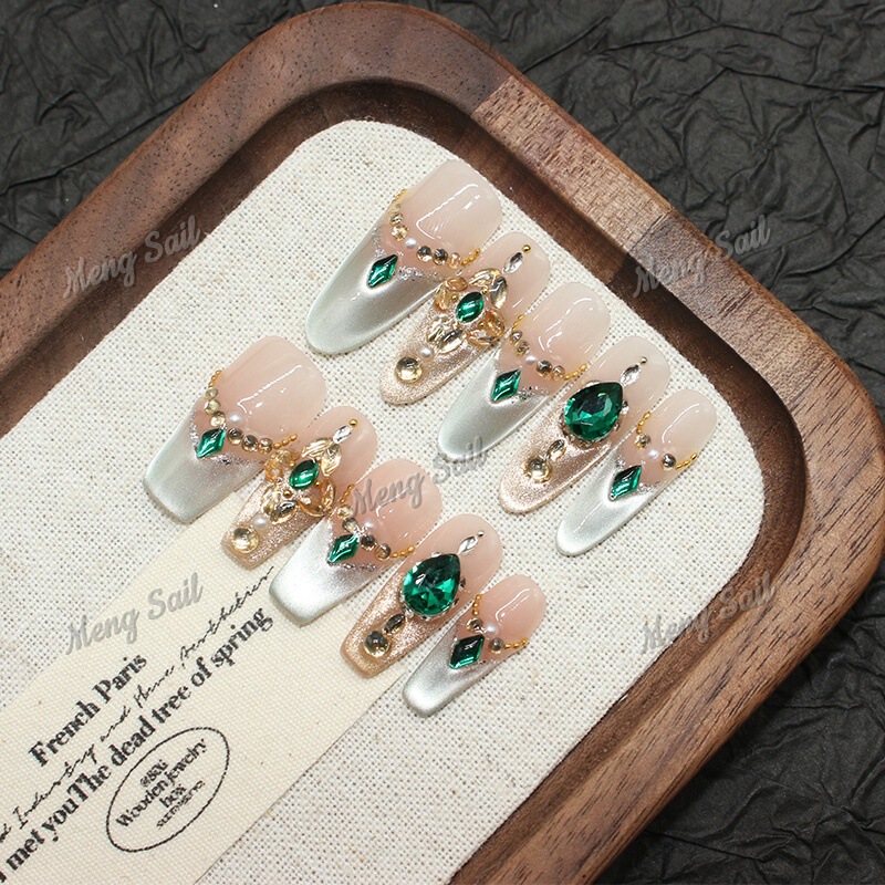 [Emerald] Purely Handmade Wearable Nails, Palace Phototherapy, Sparkling Cat's Eye, Zircon Green Diamond, Long-Lasting Finger