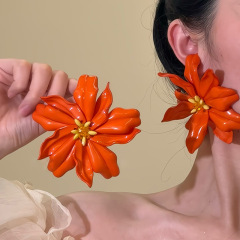 銀の針のアクリルの花の花びらのイヤリングのボヘミアンのピアスの欧米の個性の気質の耳飾りの大衆の高級感