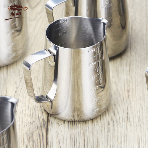 SFF 304 stainless steel milk foam cup with scale, fancy coffee utensils, Teflon latte art cylinder for milking
