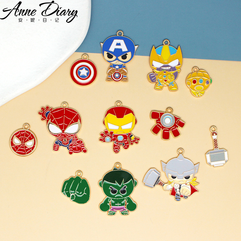 Strictly Selected DIY Ornaments with Gold Drip Animation Avengers Iron Man Necklace Pendant Keychain Pendant Marvel