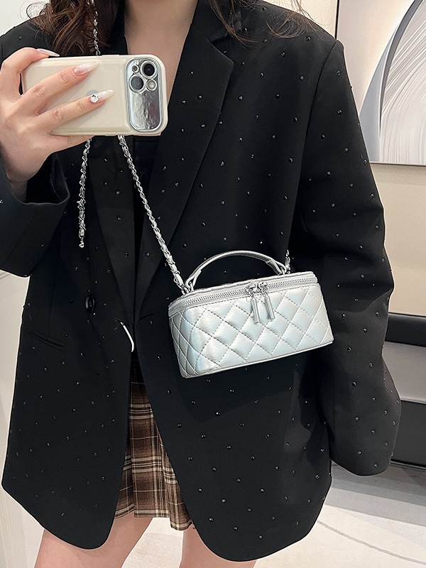Bolso de mano de alta sensación para mujeres 2026 nuevo nicho bolso de caja de lujo ligero cadena de diamante bolso de hombro image 5