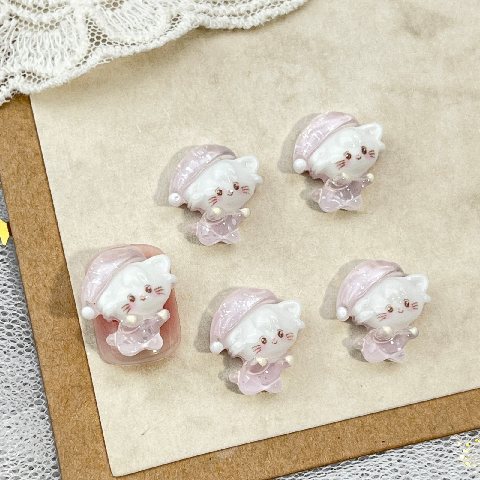 #6 아이스 핑크색 옷