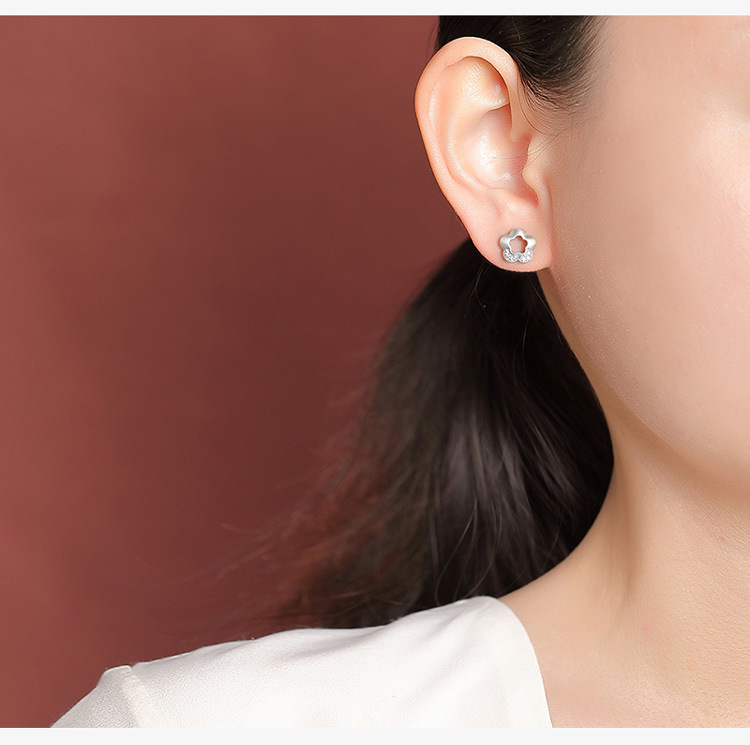 Bông tai stud bạc S925 mạ vàng hình hoa nhỏ thời trang — Loại bạc chi tiết 5