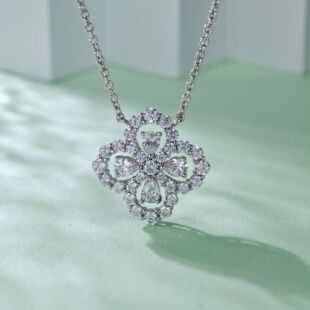 S925 sterling silver loop four-leaf clover necklace women's full diamond fashion Joker simple new clavicle chain jewelry wholesale