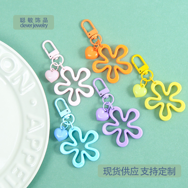 New Colorful Large Hollow Flower Keychain Small Heart-Shaped Accessory Pendant DIY Handmade Bead Materials Wholesale New Colorful Large Hollow Flower Keychain Small Heart-Shaped Accessory Pendant DIY Handmade Bead Materials Wholesale