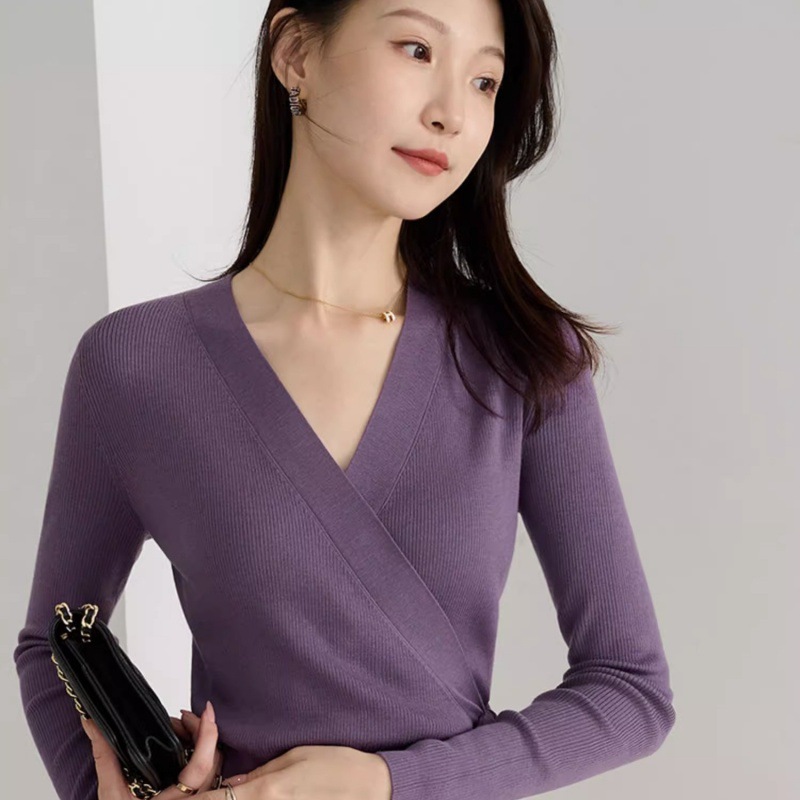 랩 크로스 스트랩 칼라 니트 스웨터 가을과 겨울 새로운 우아한 패션 슬림핏 슬리밍 여성을위한 올매치 베이스 스웨터