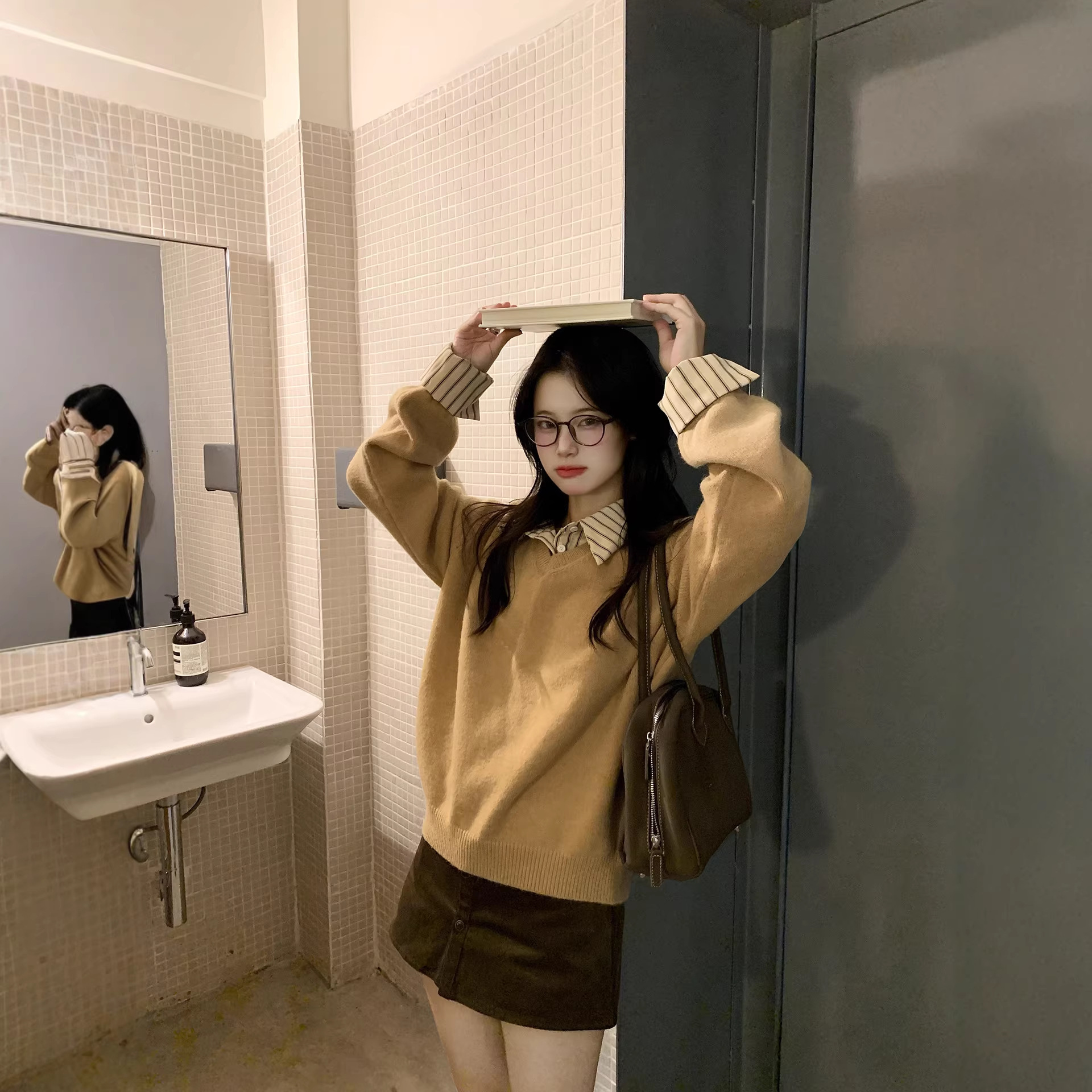 小仙倪子学院风毛衣女冬季少女感假两件拼接宽松慵懒感毛织小上衣