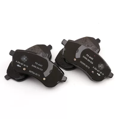 Applicable to Mercedes-Benz GLA200GLC260GLK: Tormoz supportları