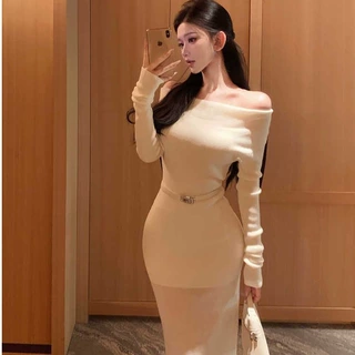 一字肩杏色长袖针织连衣裙女秋季收腰鱼尾裙子显身材纯欲包臀长裙