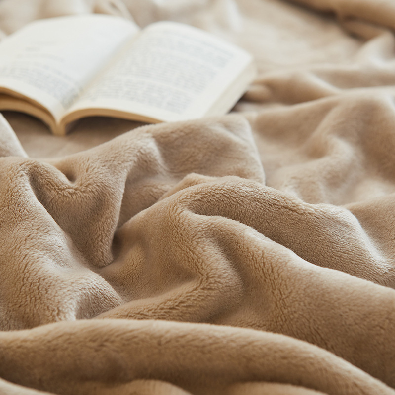 Invierno engrosado mantas de lana de coral sábanas de sofá mantas de oficina siesta pequeña edredón cama