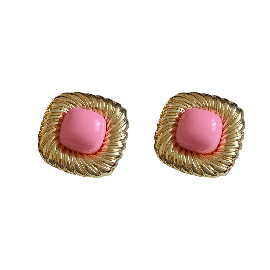 Medieval vintage aguja de plata cuadrada torsión pendientes de moda retro universal pendientes de diseño sensación de orejas pequeñas para mujeres