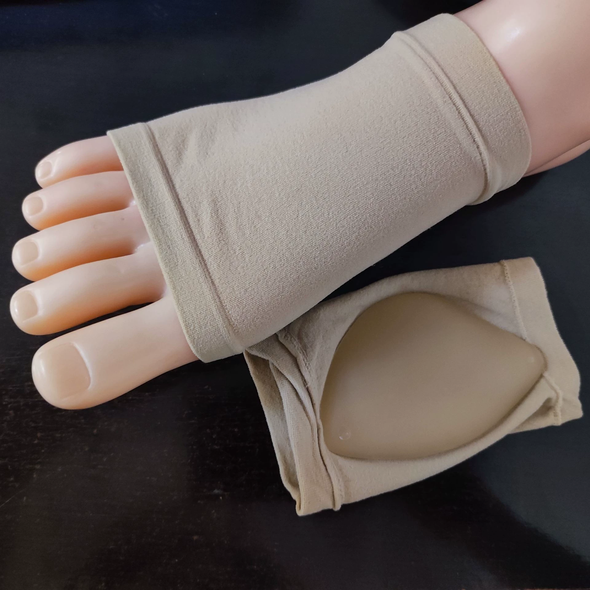 Треугольный плоский плоскостопный коврик для ног свод носки