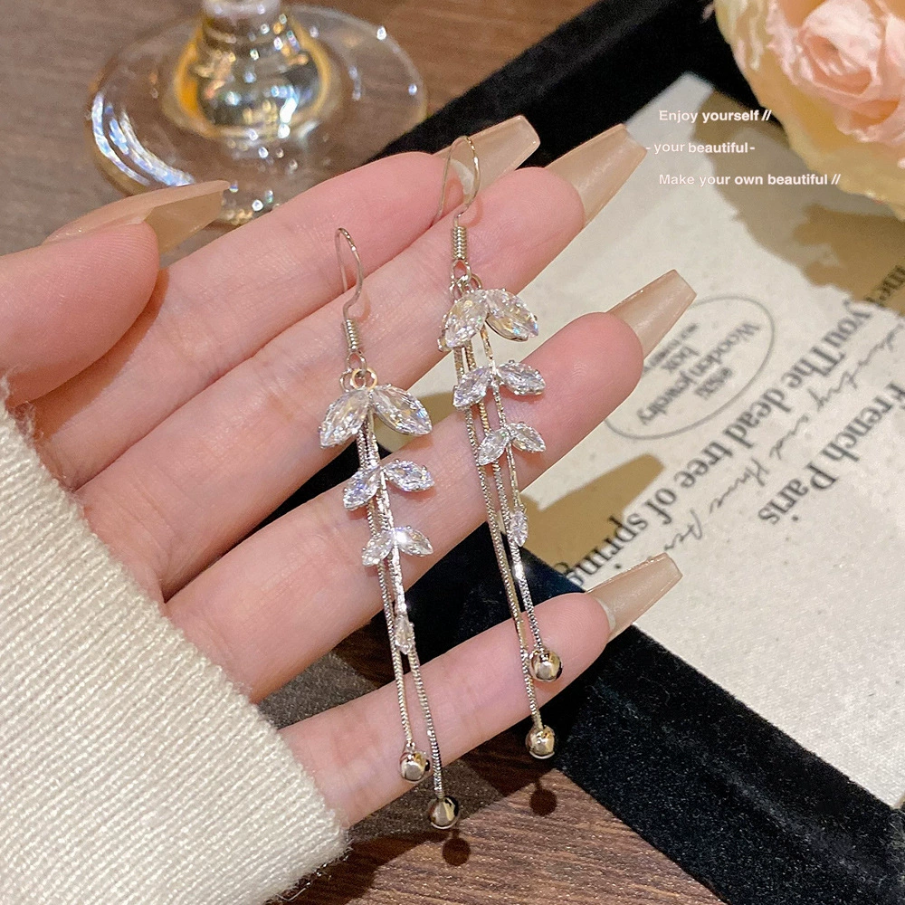 Серьги из серебра 925 пробы, Tassel из циркония, длинная легкая подвеска