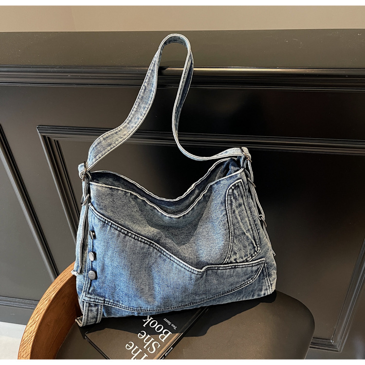 Bolso de mezclilla de gran capacidad para mujer 2025 verano nuevo estilo coreano retro bandolera bolso de viaje casual