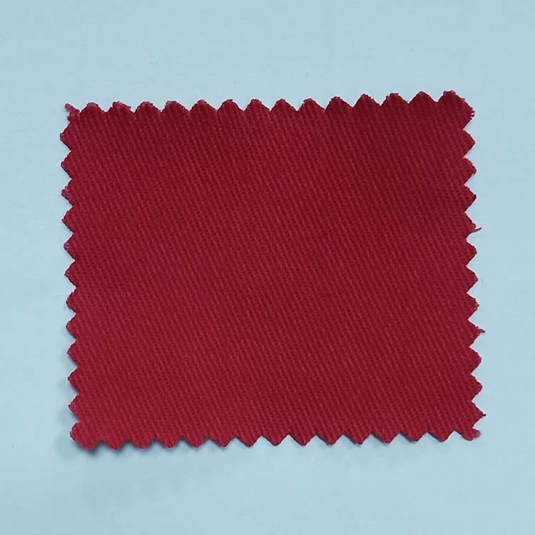Precio de fábrica de tela de algodón tejido de color sólido suave tela de camisa 100% algodón cepillado impermeable
