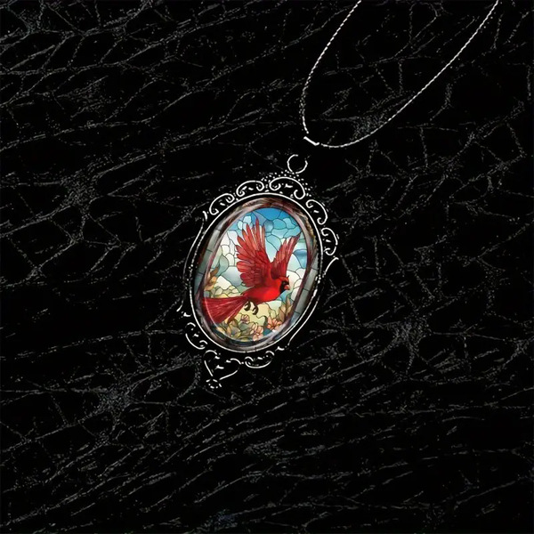 Elegant glass pendant