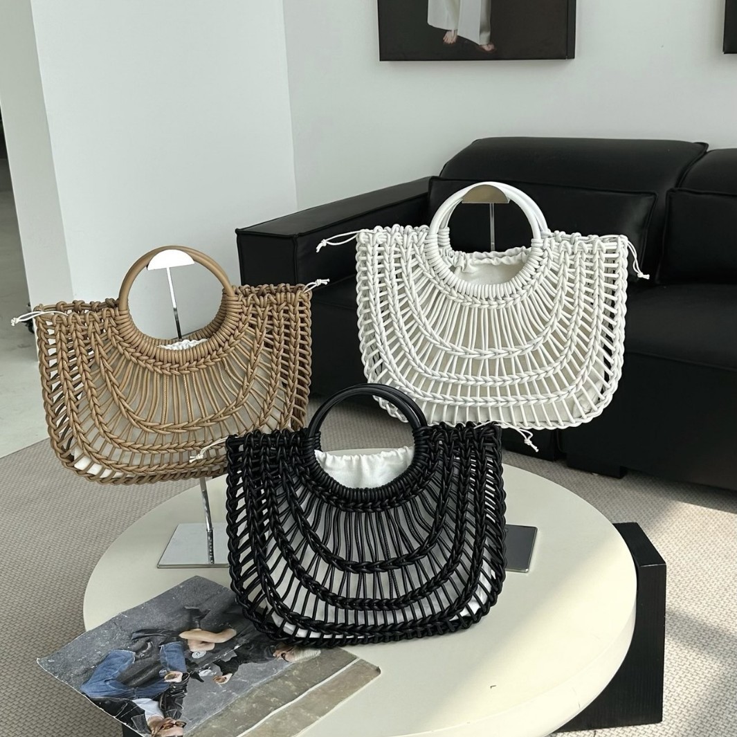 European And American Style 2026 Summer New Straw Bag, Handmade Woven Hollow Handbag, French Vacation Beach Bag For Women - Thumbnail 4