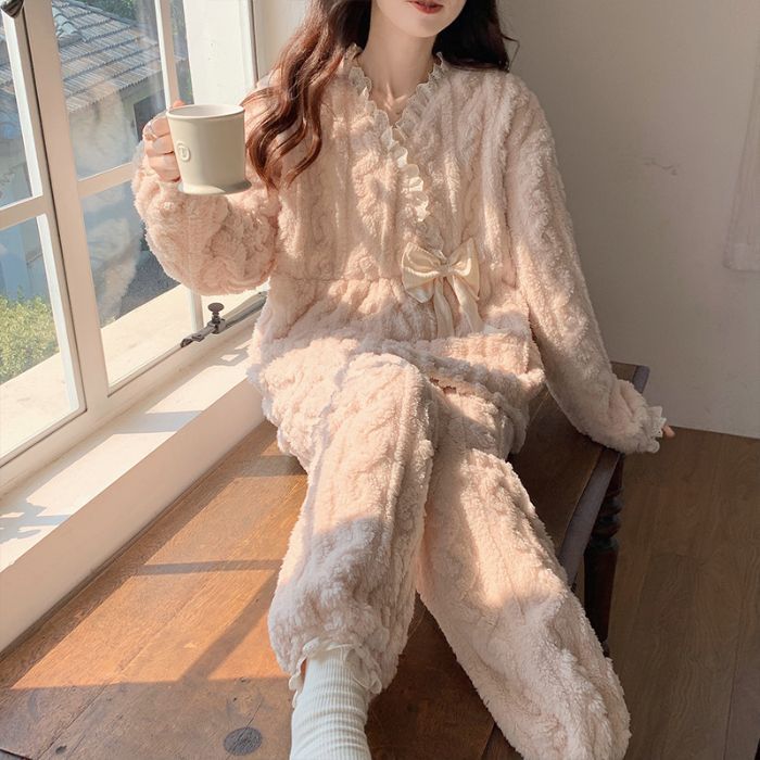 Al por mayor transfronterizo nuevo pijama de terciopelo de coral mujer otoño invierno engrosado terciopelo cortador de flores princesa viento alto valor de ropa de hogar cubierta