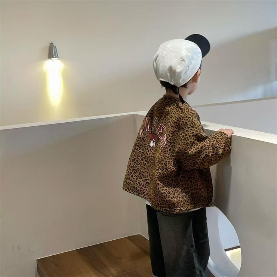 Chaqueta infantil de primavera y otoño chaqueta exterior para niños chaqueta de estilo coreano chaqueta de bebé para hombres chaqueta de niño nuevo image 3
