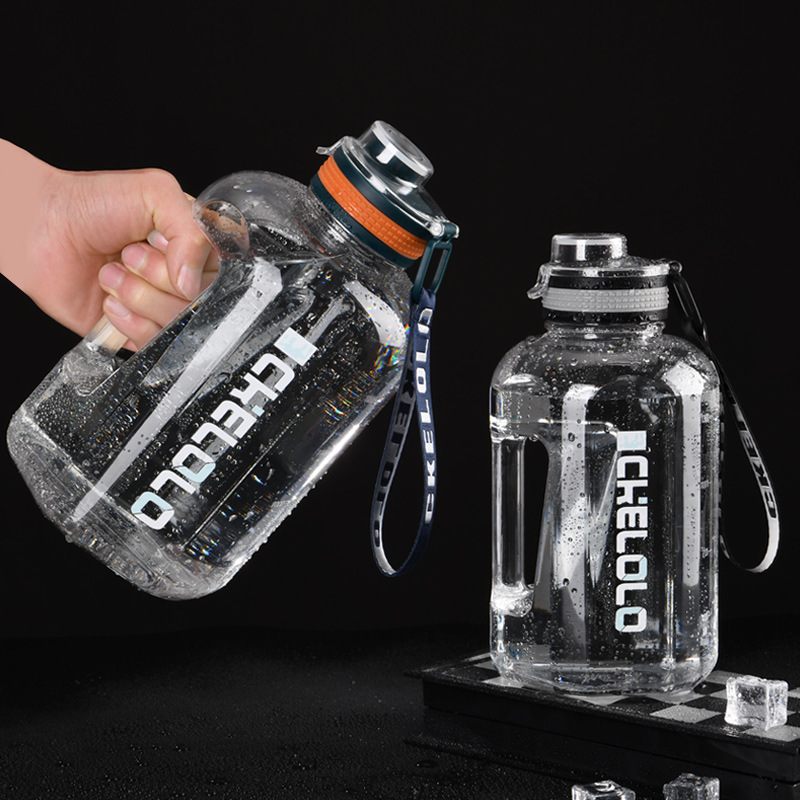 Qingqi gran capacidad de Internet celebridad tonelada barril tonelada deportes fitness estudiantes masculinos y femeninos espacio de plástico portátil olla vientre grande taza de agua