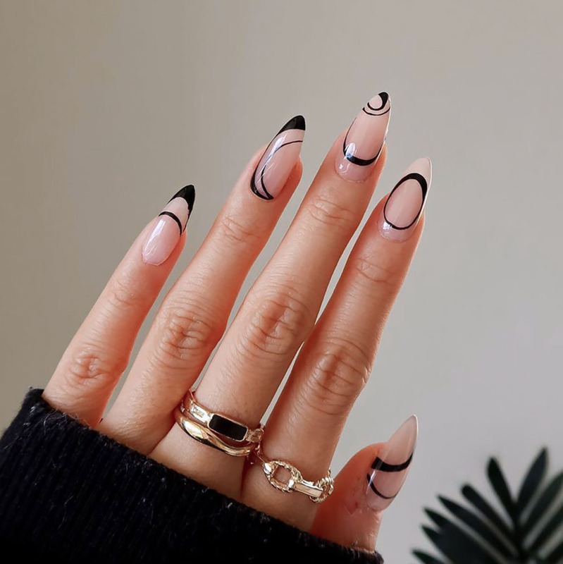 Irregular black lines Nordic wind wear nail nail sheet removable nails white finished wholesale