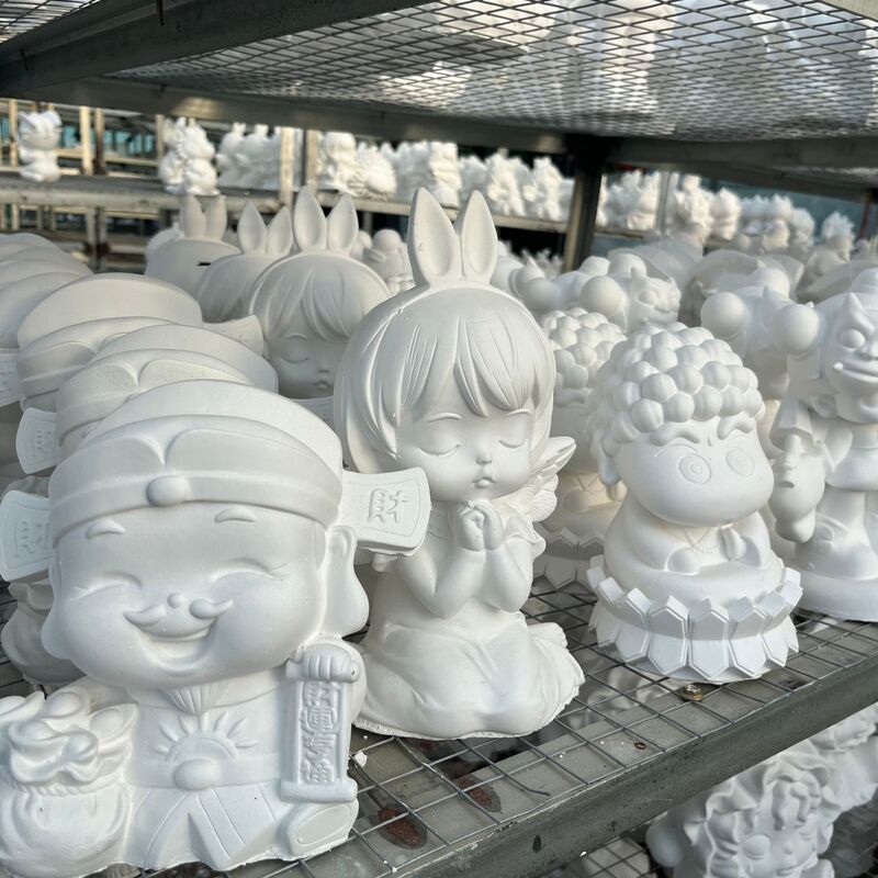 ネット赤爆金diy卸売り石膏人形立体漫画彩色塗装公園出店メーカー直販白胚|undefined