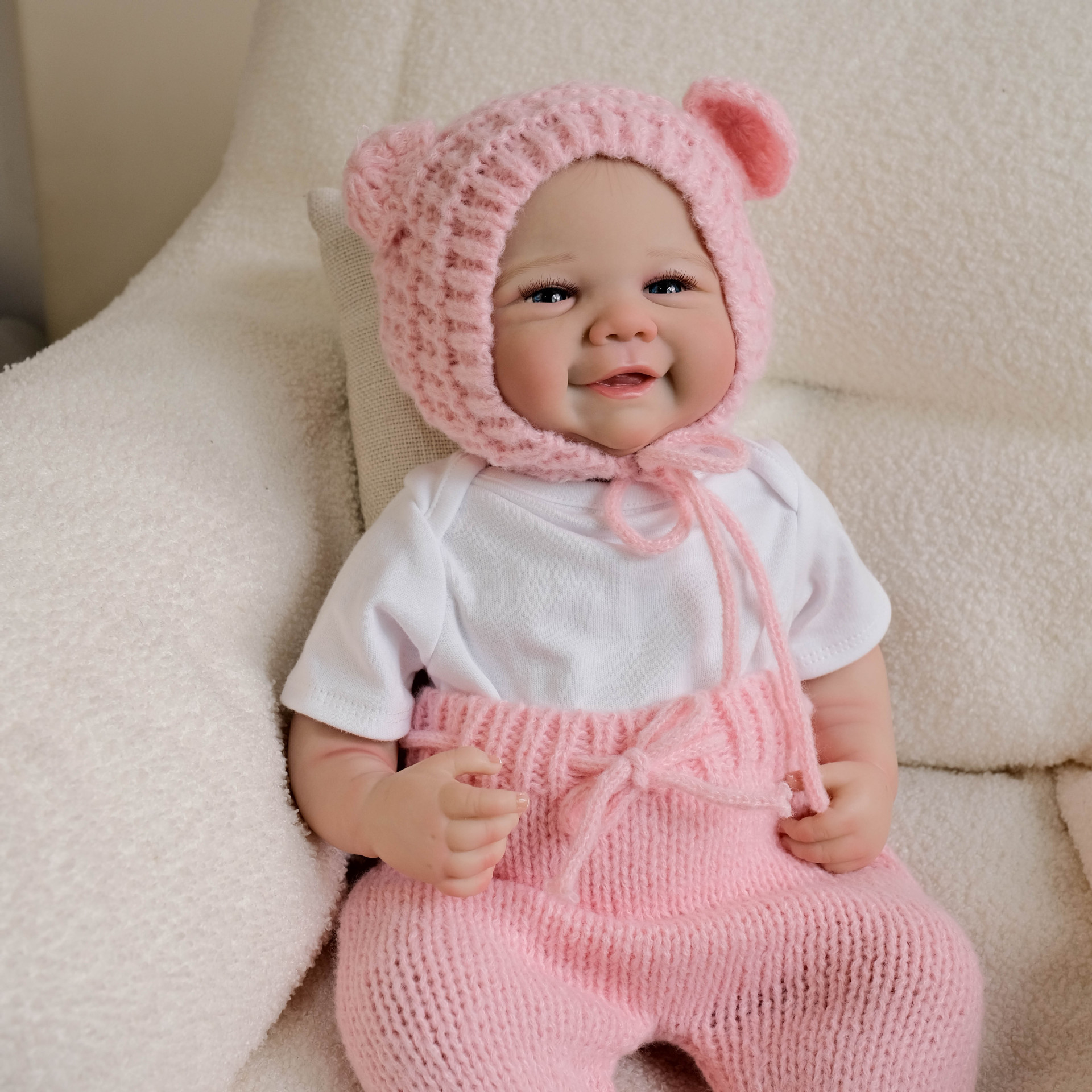NPK 19 pulgadas rosa oso oreja gorra de lana muñeca de simulación vivienne regalo de vacaciones para niños