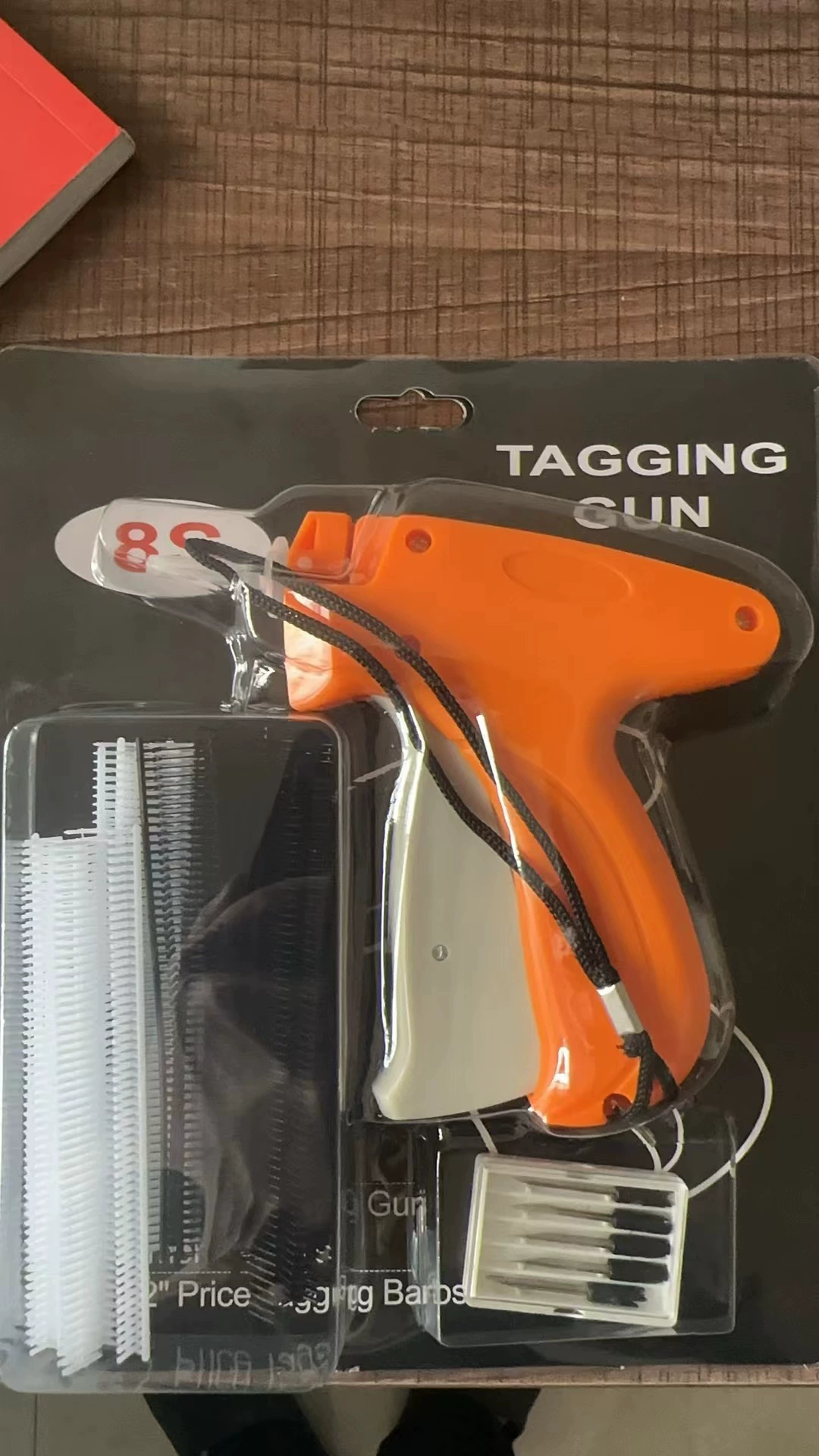 Tagging gun 9S, ABS+POM, with 1000 glue needles (8 mm) and 6 steel needles
