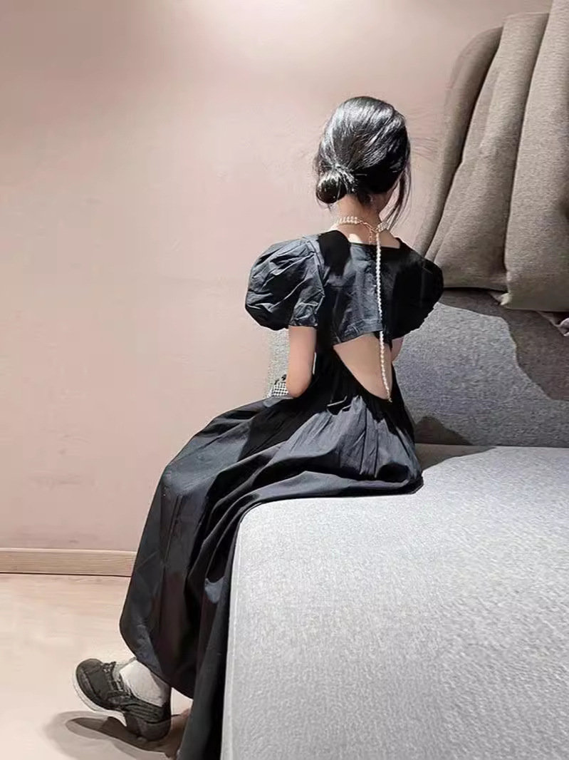 Vestido de niña verano 2024 nuevo estilo falda para niños medianos y grandes, vestido de verano delgado para niñas, vestido largo para niños de moda occidental