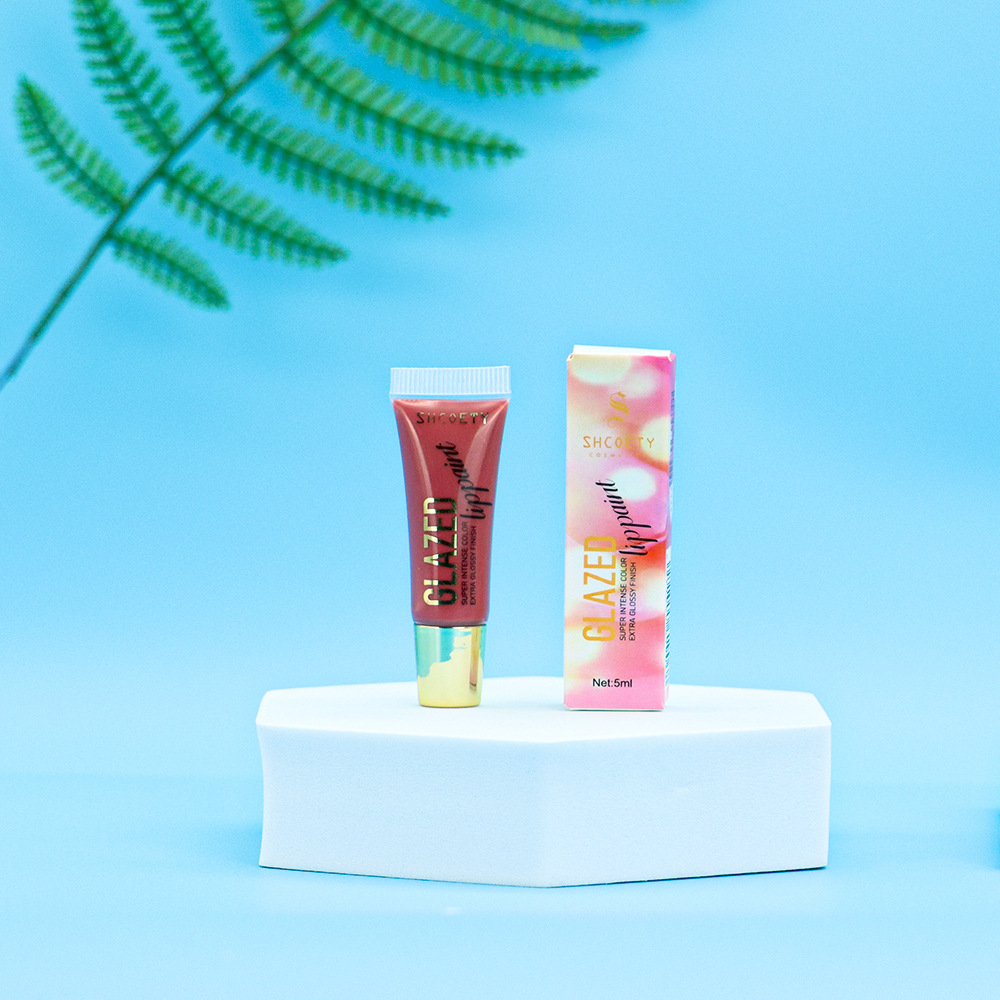 SHCOETY Hydrating Lip Gloss has a water-like texture that does not stick to the cup. It is a pouty lip brightening tube lip gloss and lip gloss that crosses borders undefined