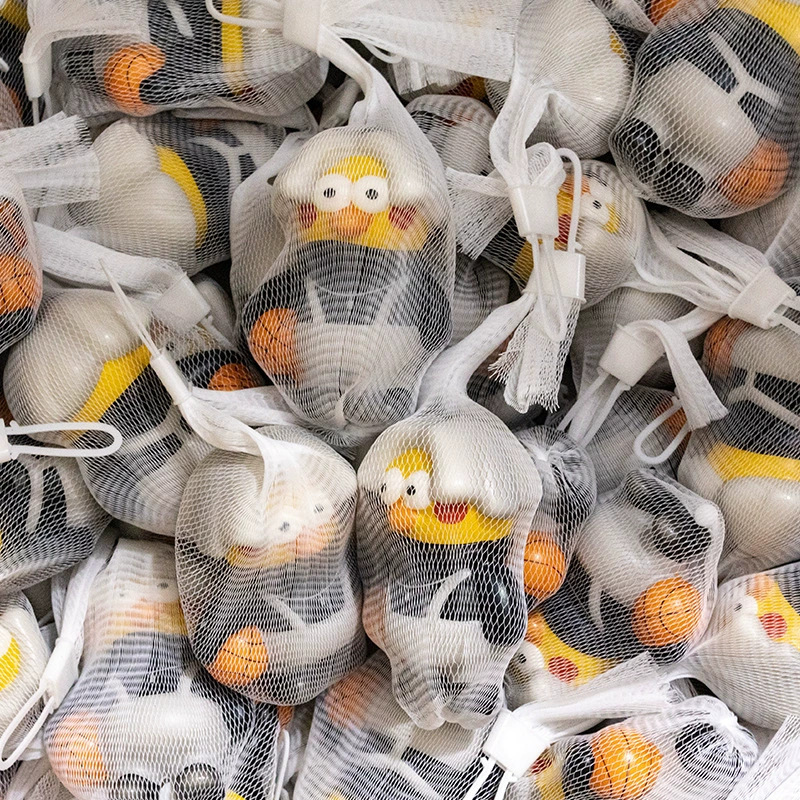 Bolsa de Navidad de malla de descompresión pellizco de rebote lento muñeca de estudiantes de estand de regalos de descompresión artefactos mágicos