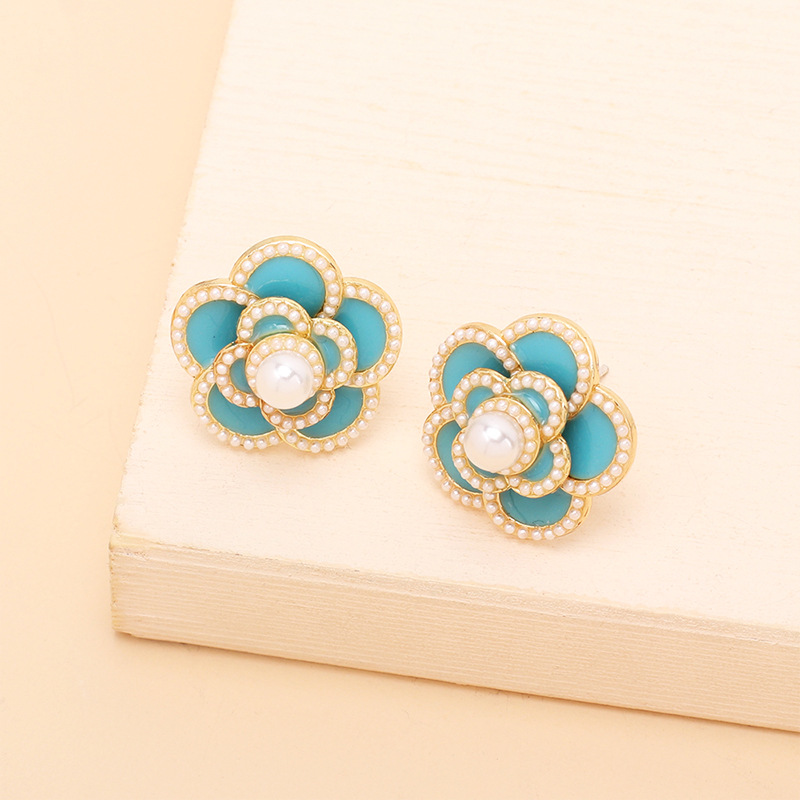 8g Weight Earrings Classification Wedding, Travel Occasion Tribal Pattern Women'S Gender White, Green, Blue, Black Color Nihaojewelry Simple Pearl Rose Stud Earrings Wholesale Jewelry 5