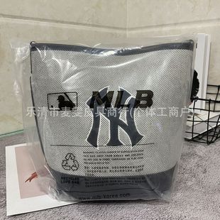 �n��MLBˮͰ��NY��ĸ���ƴ�W�����nͨ�ڰ����ֵ��Ů�μ�б���